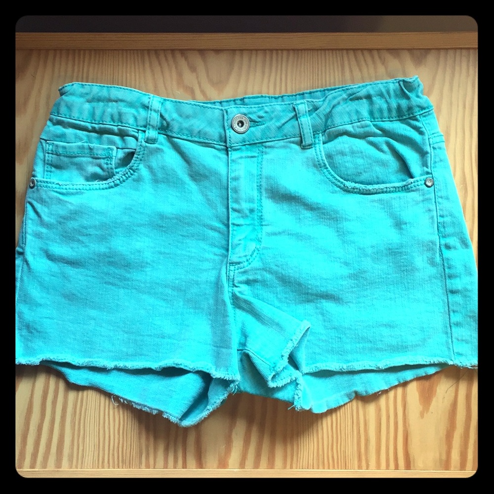 ZARA GIRL 🦋 GREEN STRETCH JEAN SHORTS